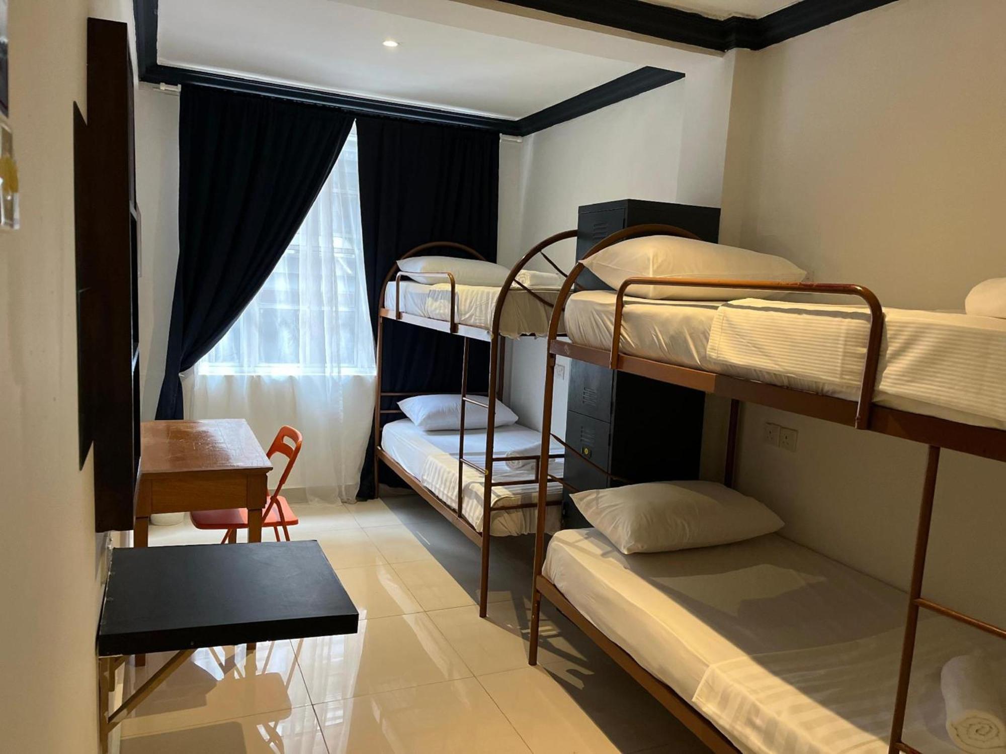 Senja Chinatown Hotel 2*